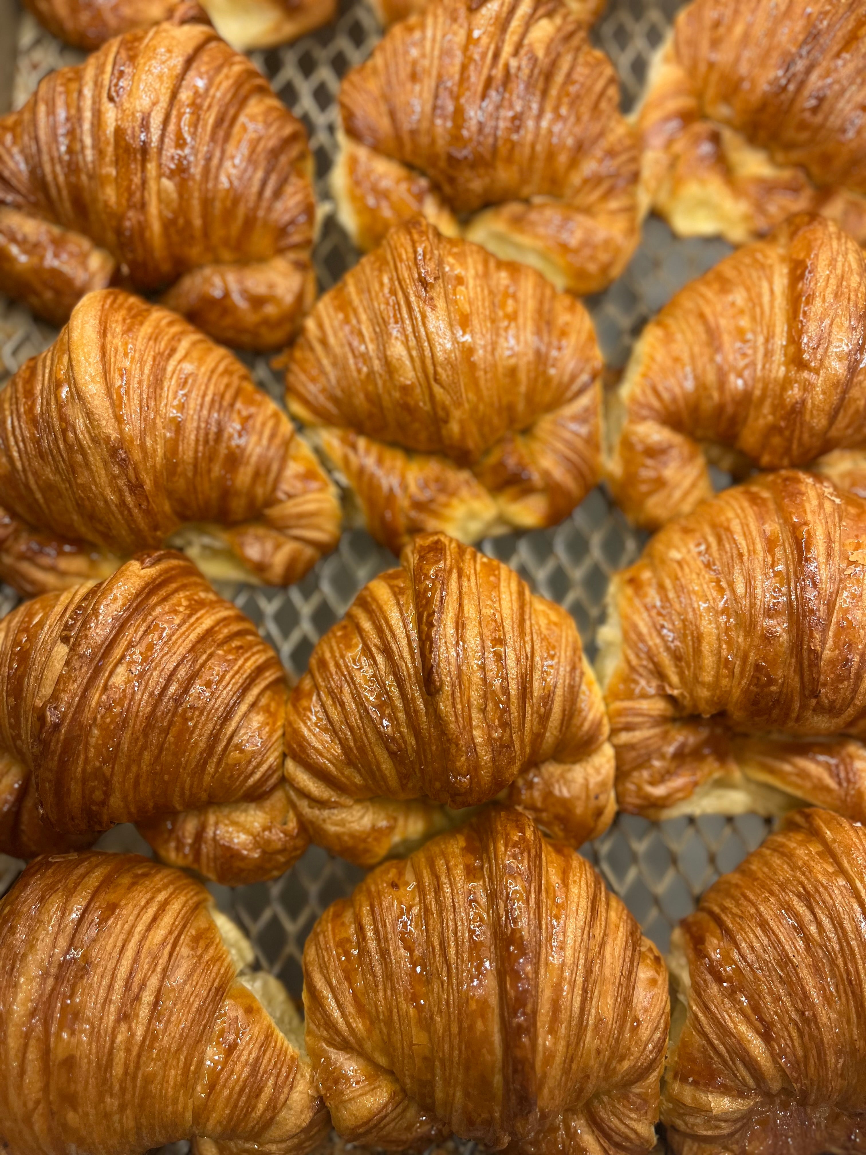 Medialunas de manteca docena